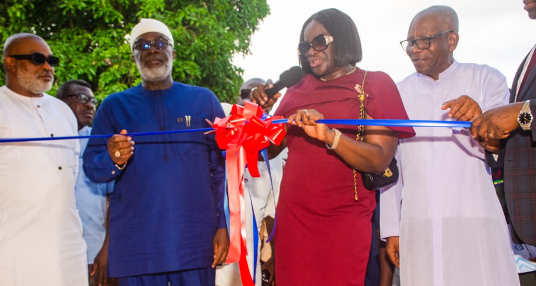 SENATOR EZENWA ONYEWUCHI ADVISES STUDENTS TO DREAM BIG AS HE COMMISSIONS NEW ICT CENTER AT CLARETIAN UNIVERSITY OF NIGERIA
